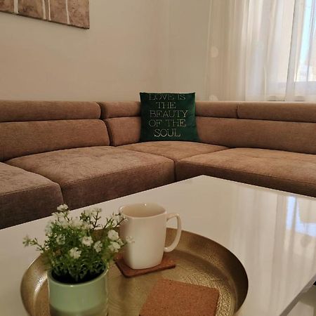 Guesthouse Resan 메덜린 외부 사진