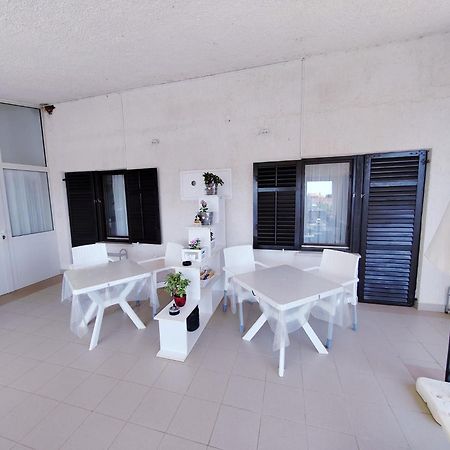 Guesthouse Resan 메덜린 외부 사진