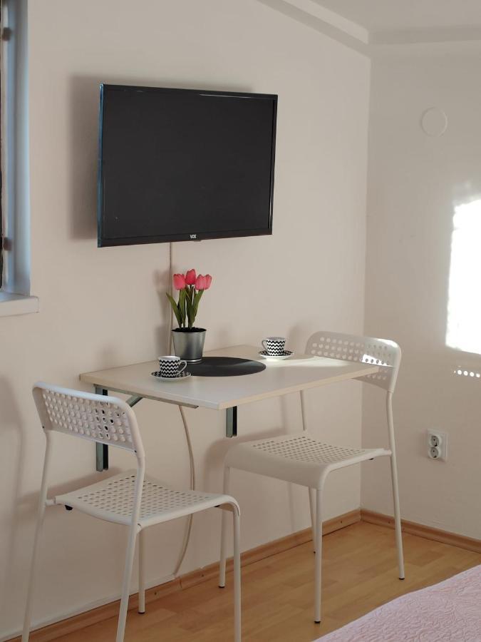 Guesthouse Resan 메덜린 외부 사진