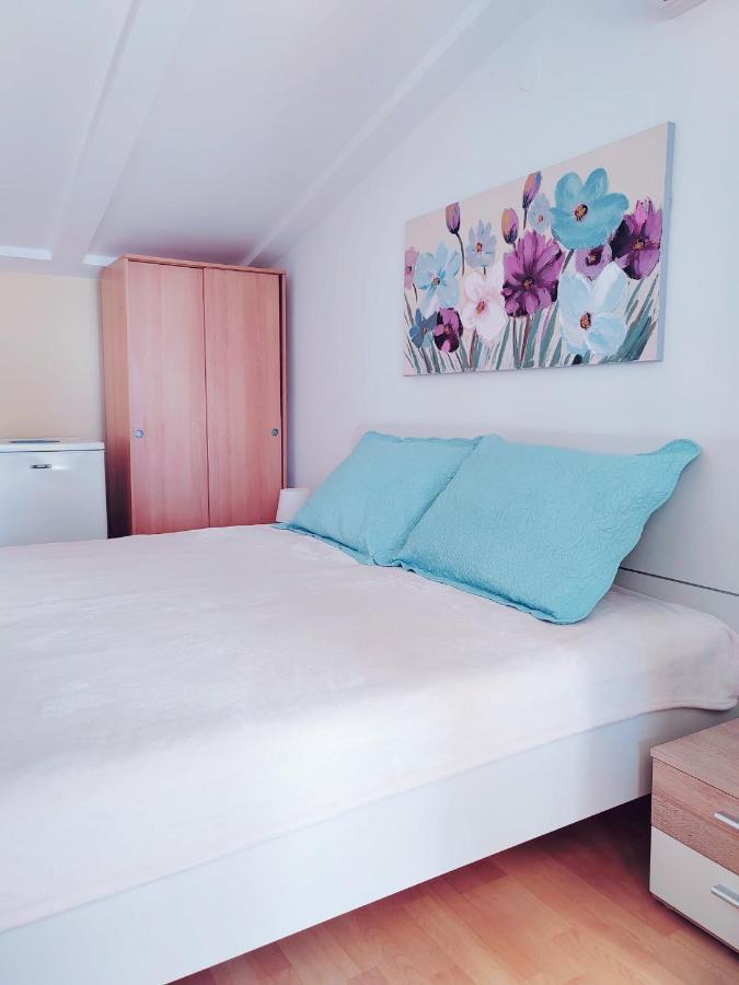 Guesthouse Resan 메덜린 외부 사진