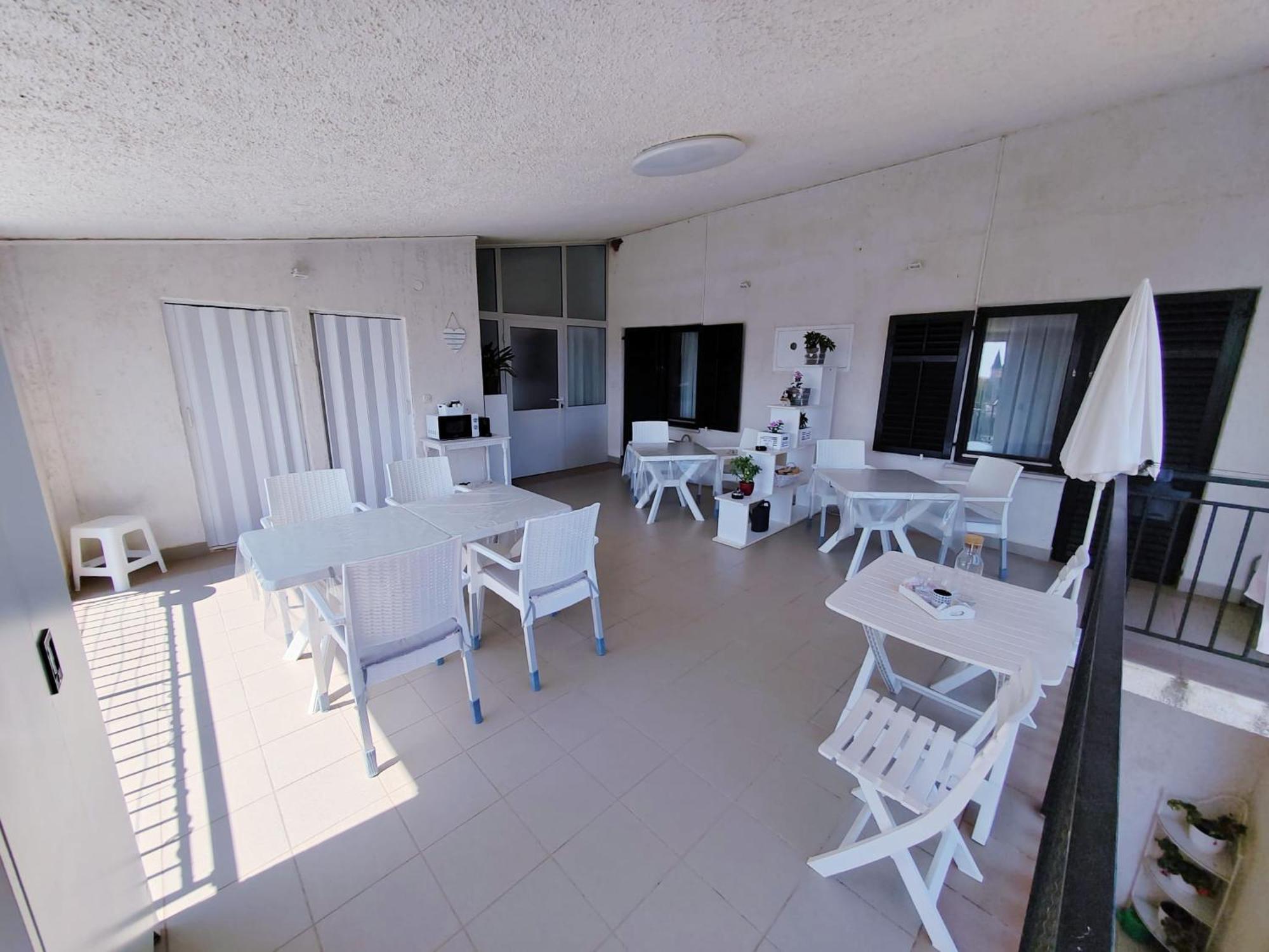 Guesthouse Resan 메덜린 외부 사진